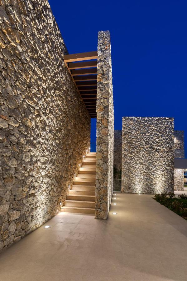 Utopia Blu Hotel Tigkaki  Luaran gambar