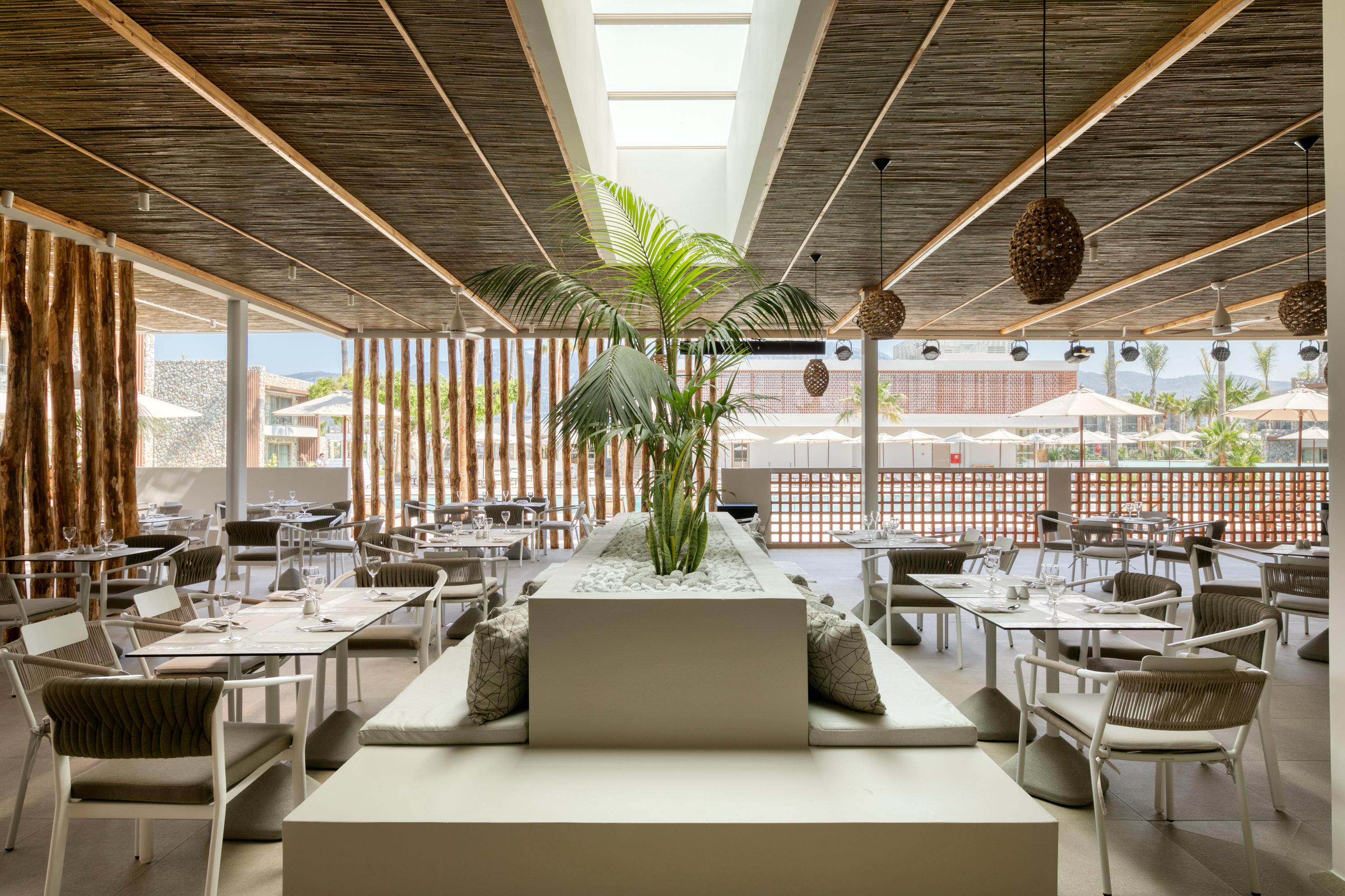 Utopia Blu Hotel Tigkaki  Luaran gambar