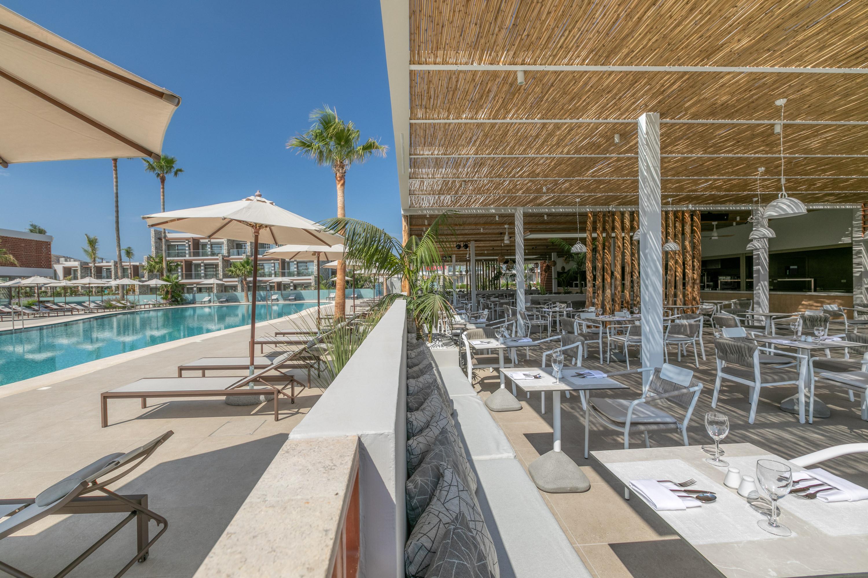 Utopia Blu Hotel Tigkaki  Luaran gambar